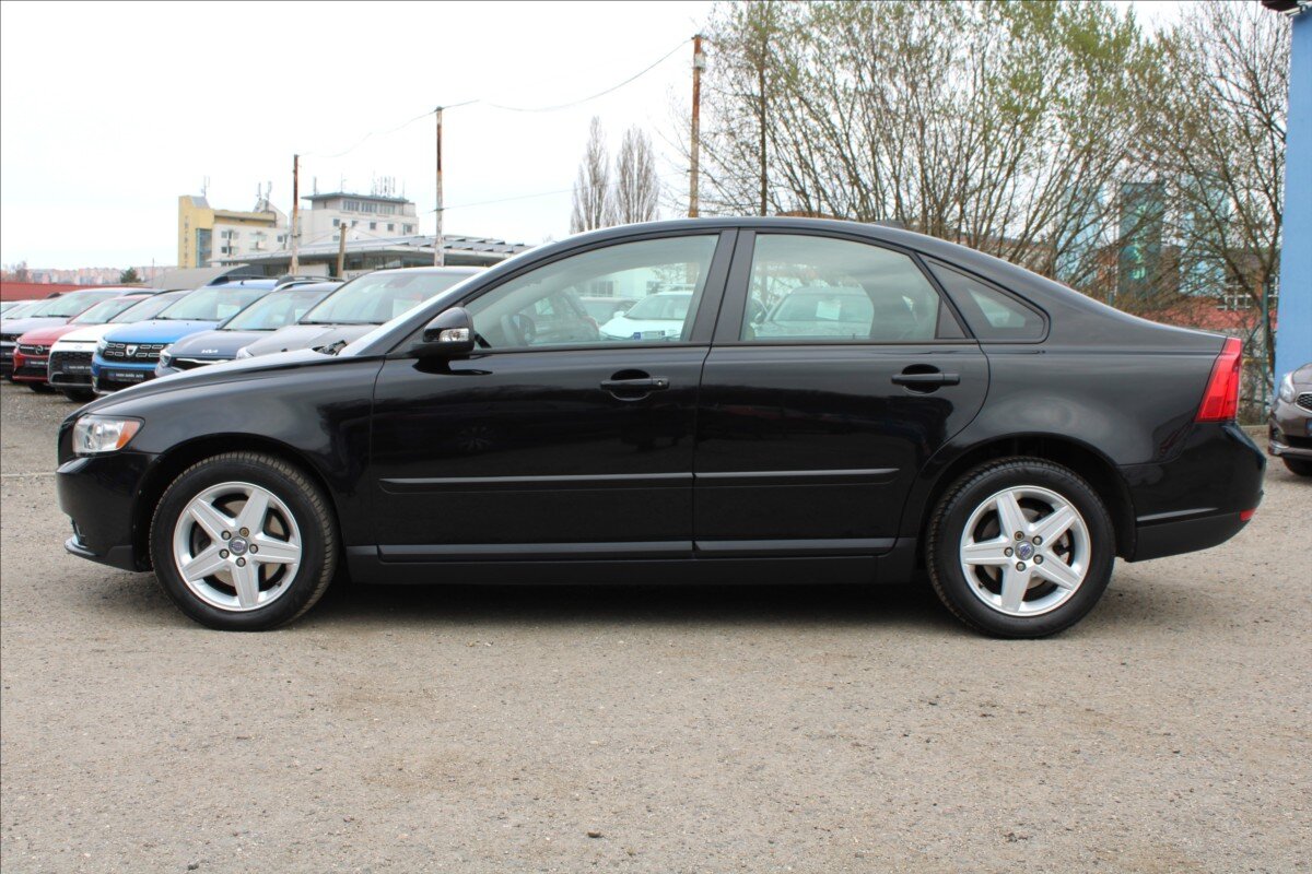 Volvo S40 Sedan / Limuzína 2,4 l 125 kw