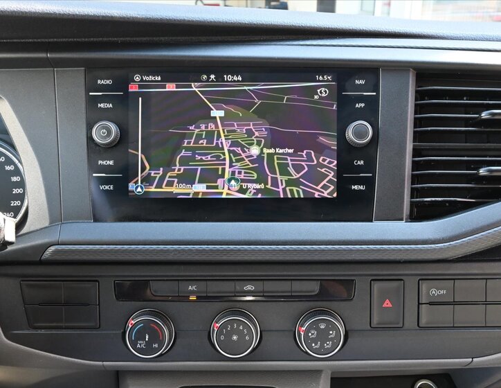 Volkswagen Transporter 12