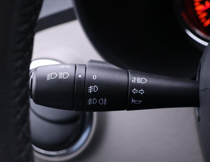 Dacia Lodgy MPV 1,2 l 85 kw