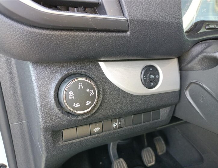 Peugeot Traveller 19