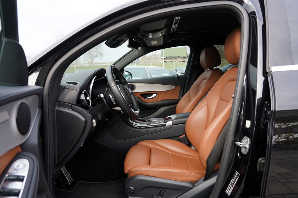 Mercedes-Benz GLC SUV / Terénní 2,0 l 143 kw