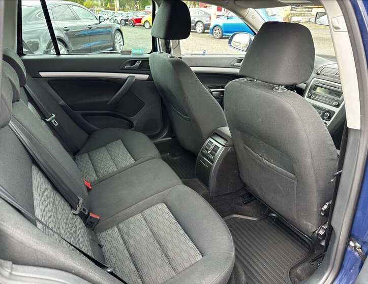 Škoda Octavia Kombi 1,6 l 77 kw