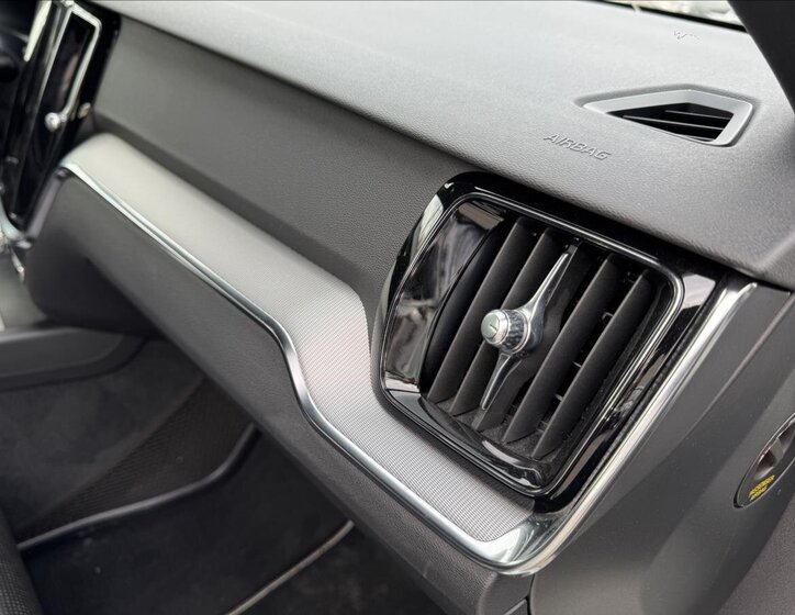 Volvo V60 Kombi 2,0 l 110 kw