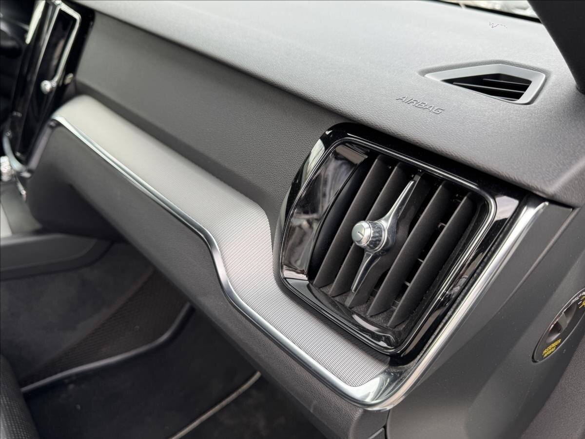 Volvo V60 Kombi 2,0 l 110 kw