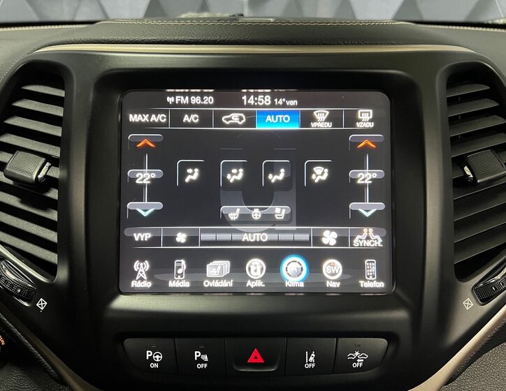 Jeep Cherokee SUV / Terénní 2,0 l 125 kw