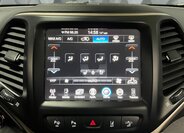 Jeep Cherokee SUV / Terénní 2,0 l 125 kw