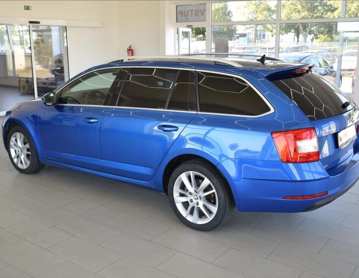 Škoda Octavia 8