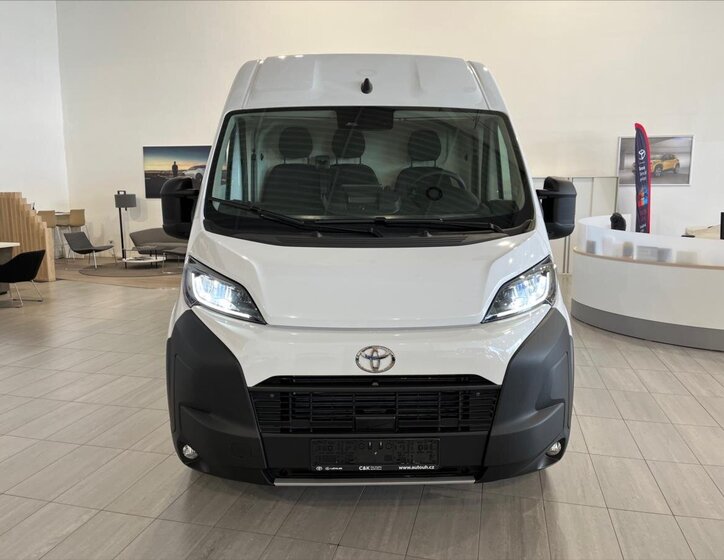 Toyota Proace Max 2
