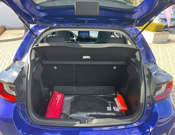 Toyota Yaris Hatchback 1,5 l 68 kw