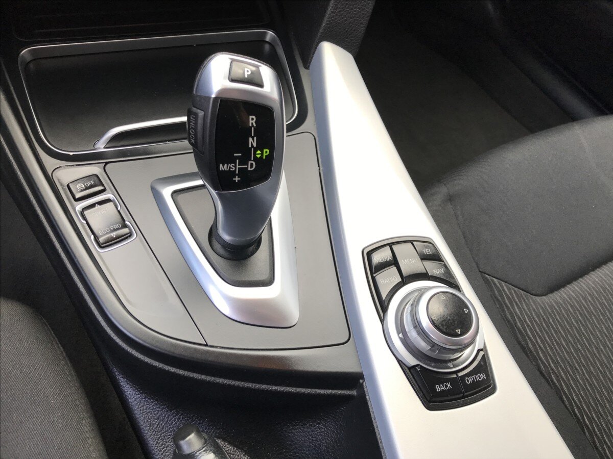 BMW Řada 3 Kombi 2,0 l 110 kw