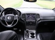 Jeep Grand Cherokee 34