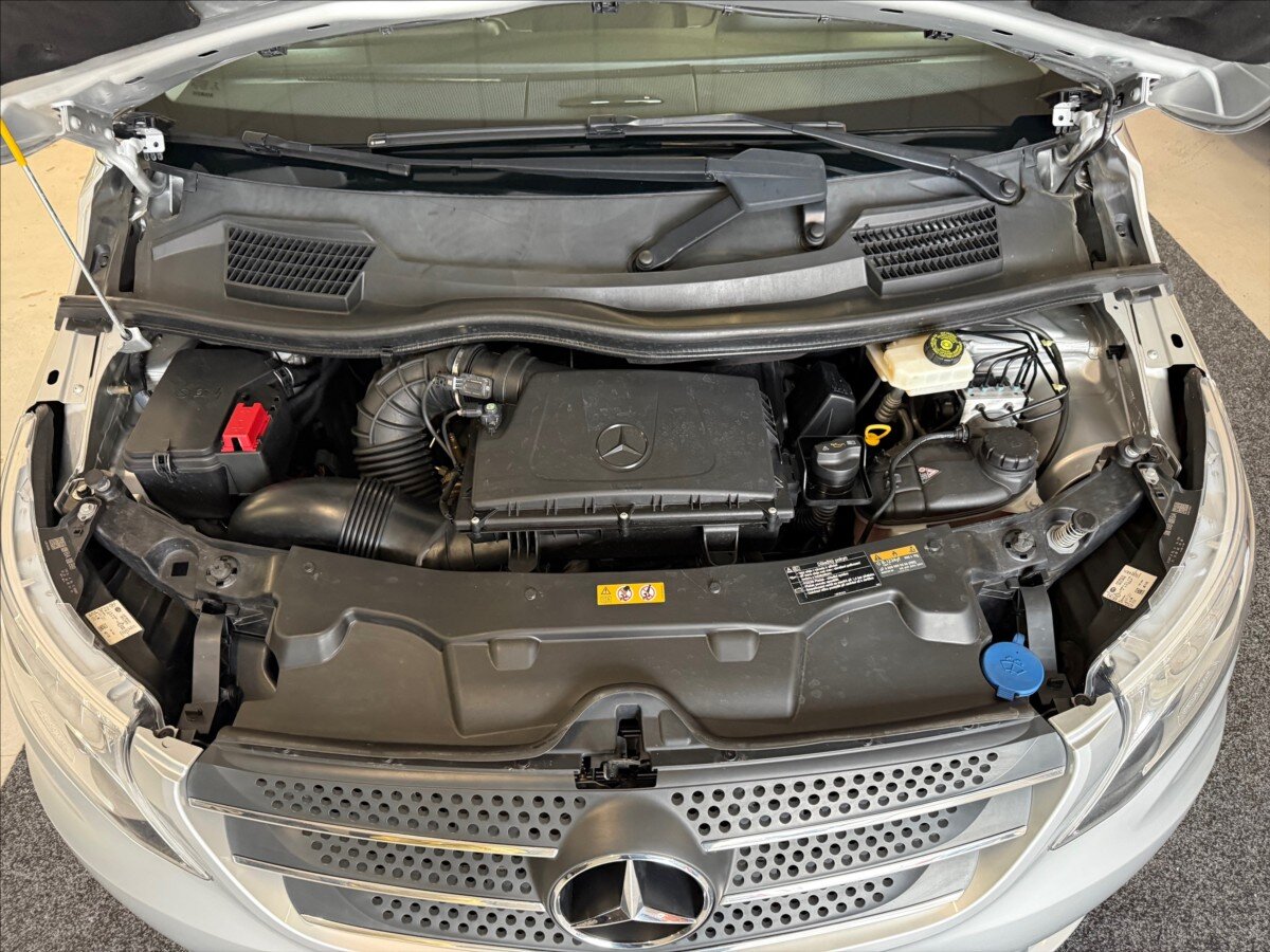 Mercedes-Benz Třídy V MPV 2,1 l 140 kw