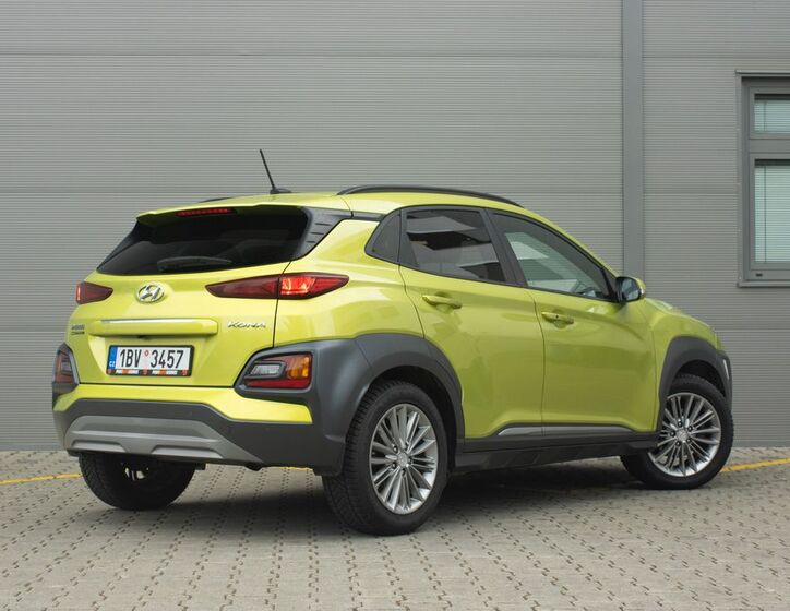 Hyundai Kona 5