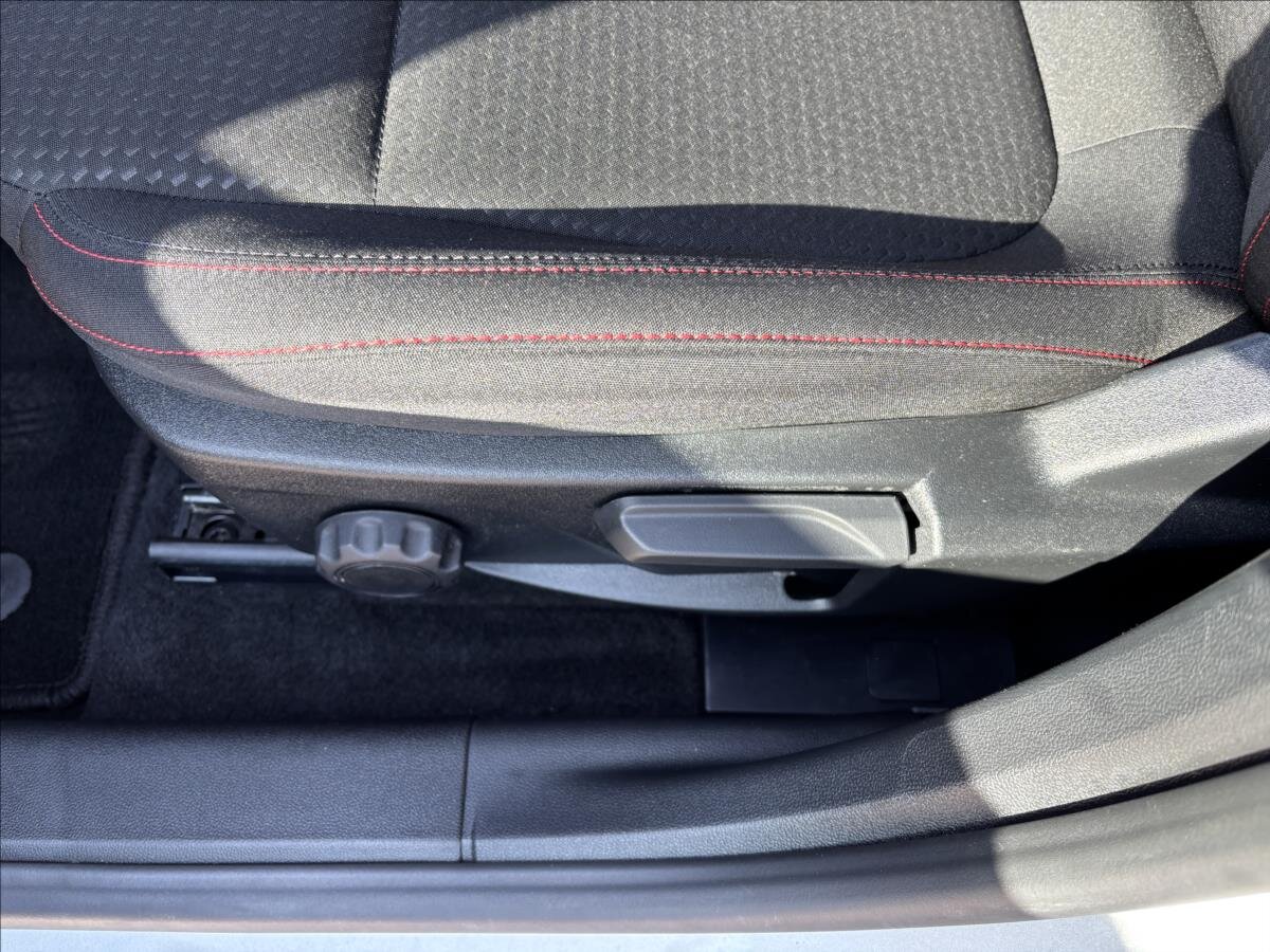 Ford Focus Kombi 999,0 92 kw