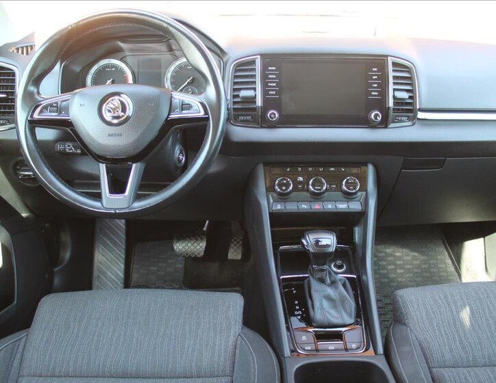 Škoda Karoq SUV / Terénní 1,5 l 110 kw