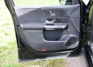 Mercedes-Benz GLB 13