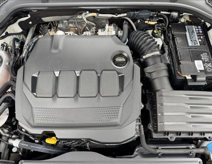 Škoda Octavia Kombi 2,0 l 85 kw