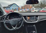 Opel Grandland X SUV 1,2 l 96 kw