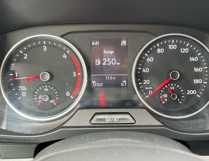 Volkswagen Crafter Skříň 2,0 l 75 kw