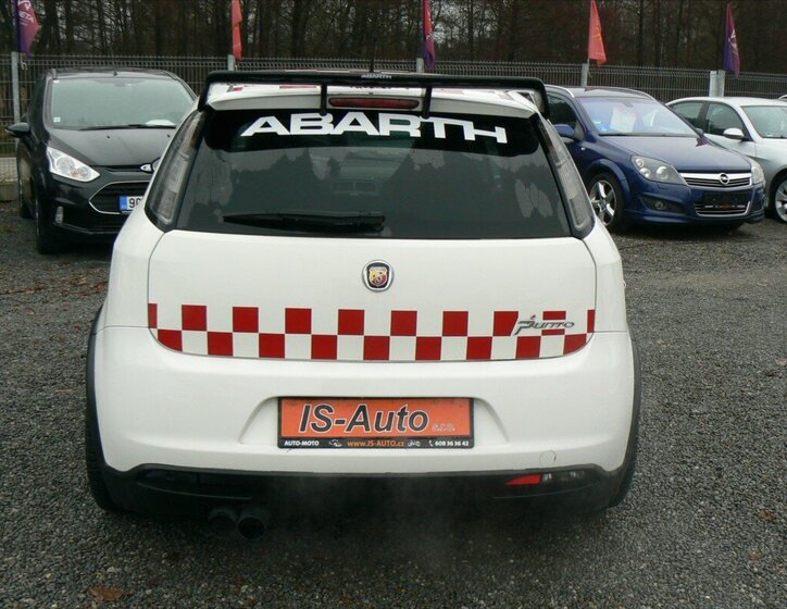 Fiat Grande Punto 6