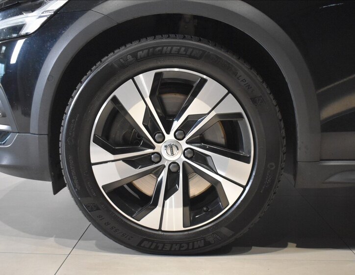 Volvo V60 Kombi 2,0 l 147 kw