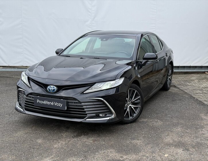 Toyota Camry Sedan / Limuzína 2,5 l 131 kw