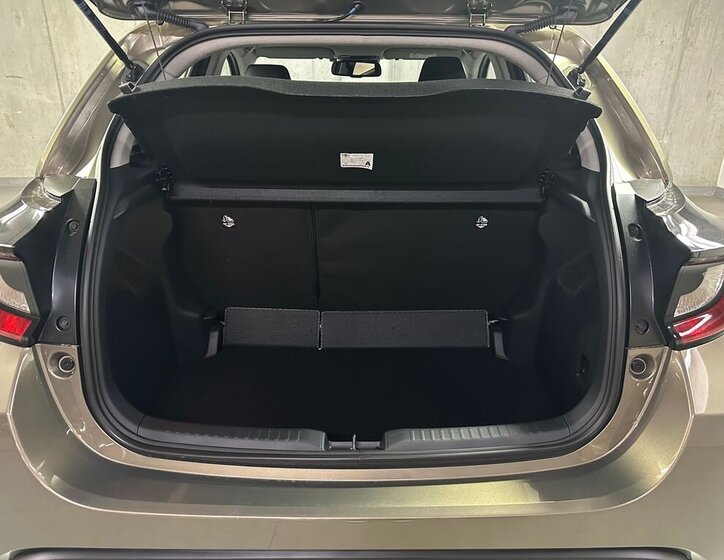 Toyota Yaris 11