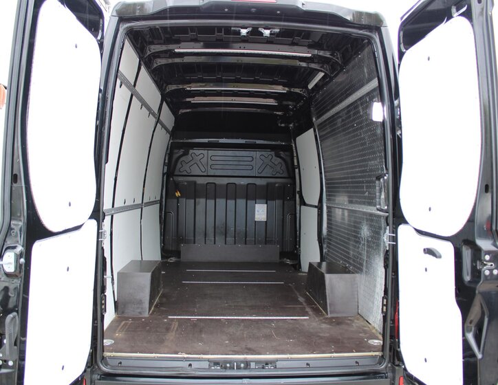 Iveco Daily Užitková 2,3 l 100 kw