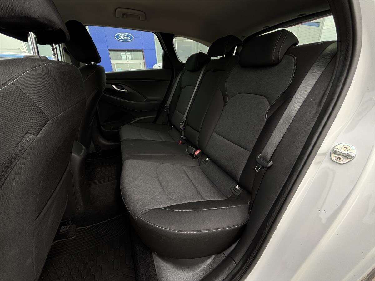 Hyundai i30 Kombi 998,0 88 kw