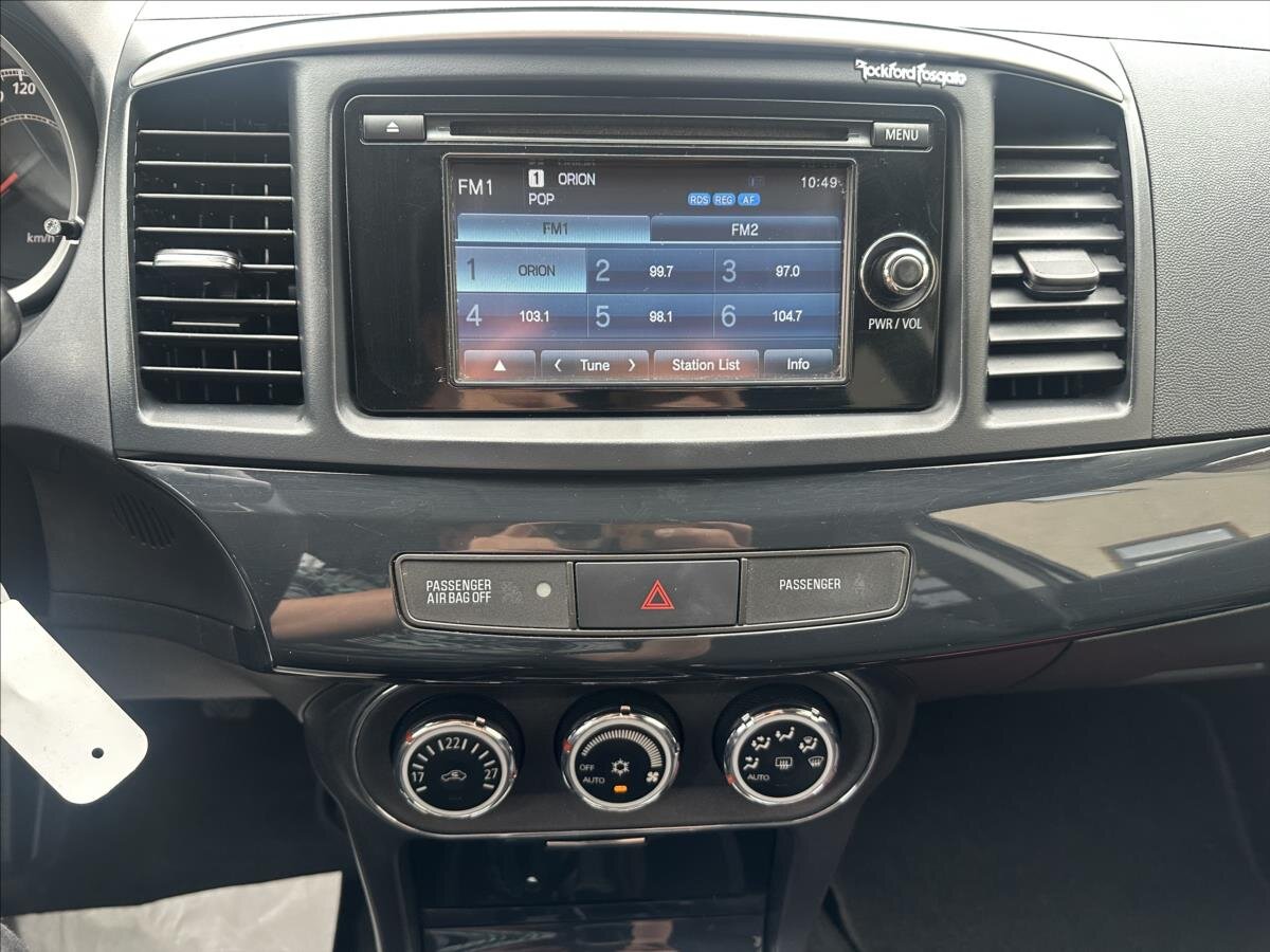 Mitsubishi Lancer Sedan 1,8 l 103 kw