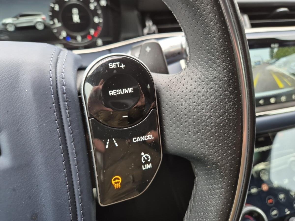 Land Rover Range Rover Evoque SUV 2,0 l 221 kw