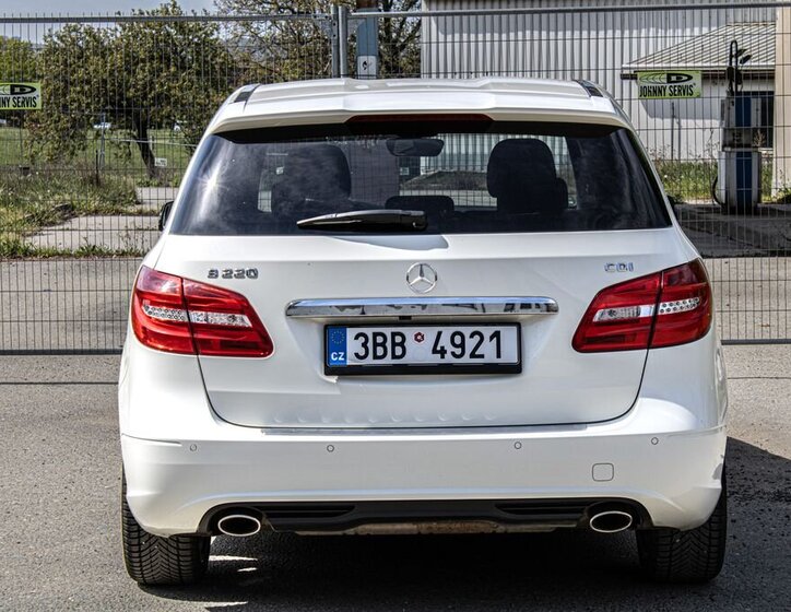 Mercedes-Benz Třídy B MPV 2,1 l 125 kw