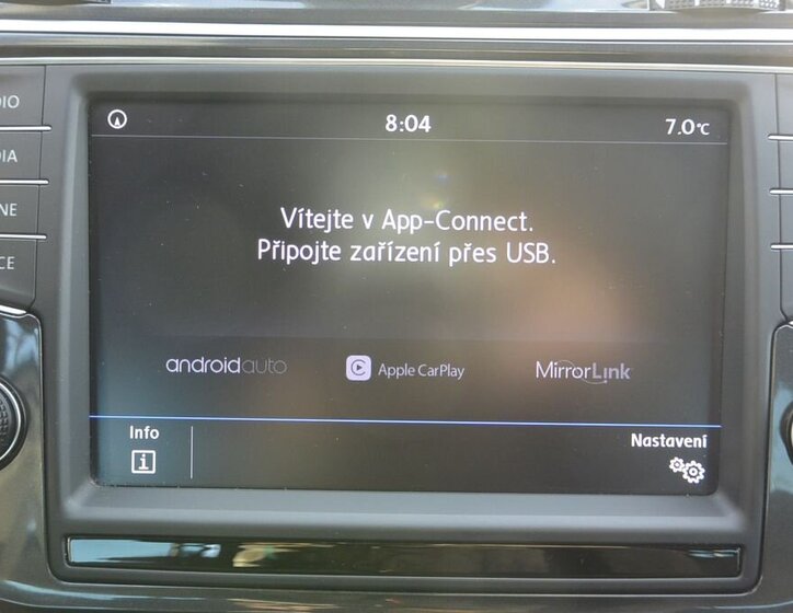 Volkswagen Tiguan SUV / Terénní 2,0 l 110 kw