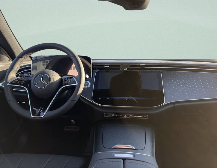 Mercedes-Benz Třídy E Sedan / Limuzína 2,0 l 225 kw