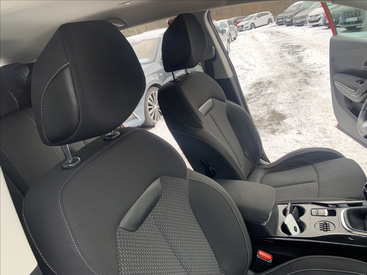 Renault Kadjar SUV 1,2 l 96 kw