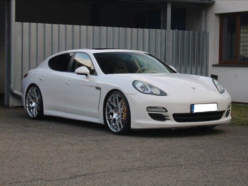 Porsche Panamera Hatchback 3,6 l 220 kw