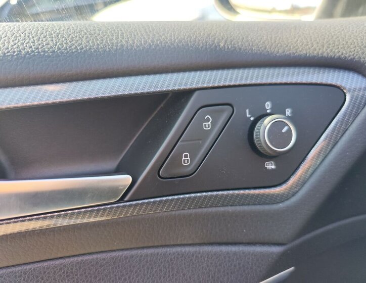 Volkswagen Golf Hatchback 1,6 l 85 kw