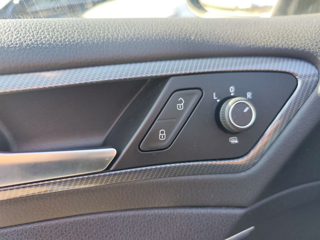 Volkswagen Golf Hatchback 1,6 l 85 kw