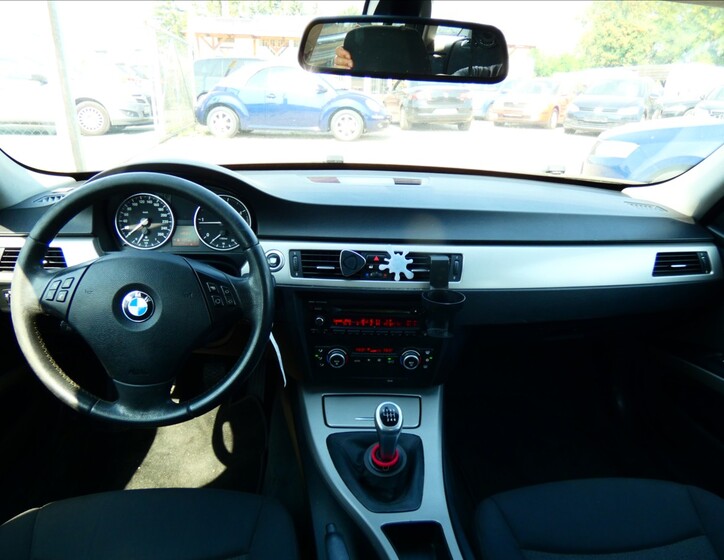 BMW Řada 3 7