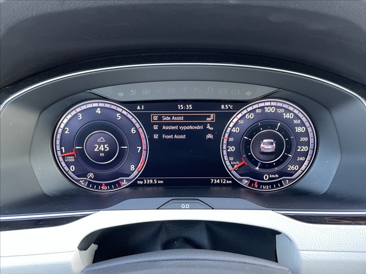 Volkswagen Passat Sedan 1,8 l 132 kw