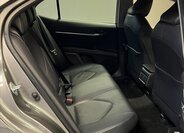 Toyota Camry Sedan 2,5 l 131 kw