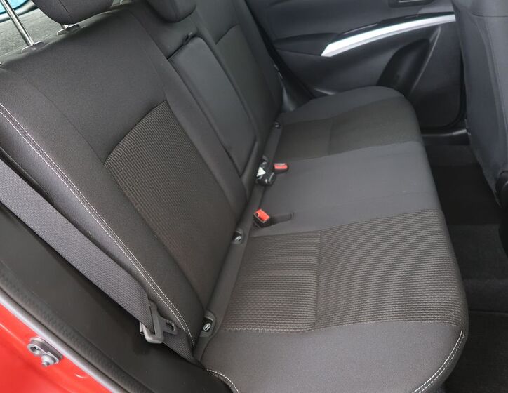 Suzuki SX4 S-Cross 12