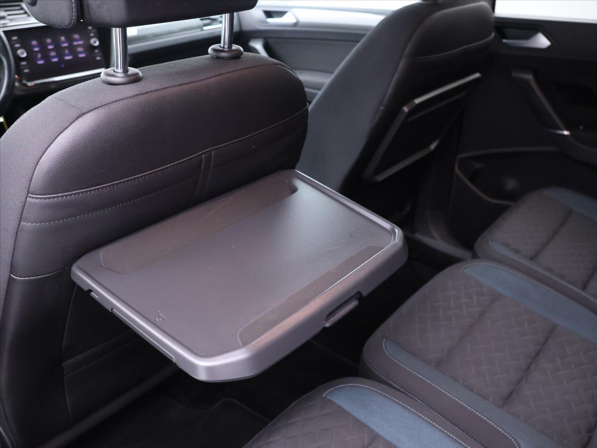 Volkswagen Touran MPV 1,6 l 85 kw