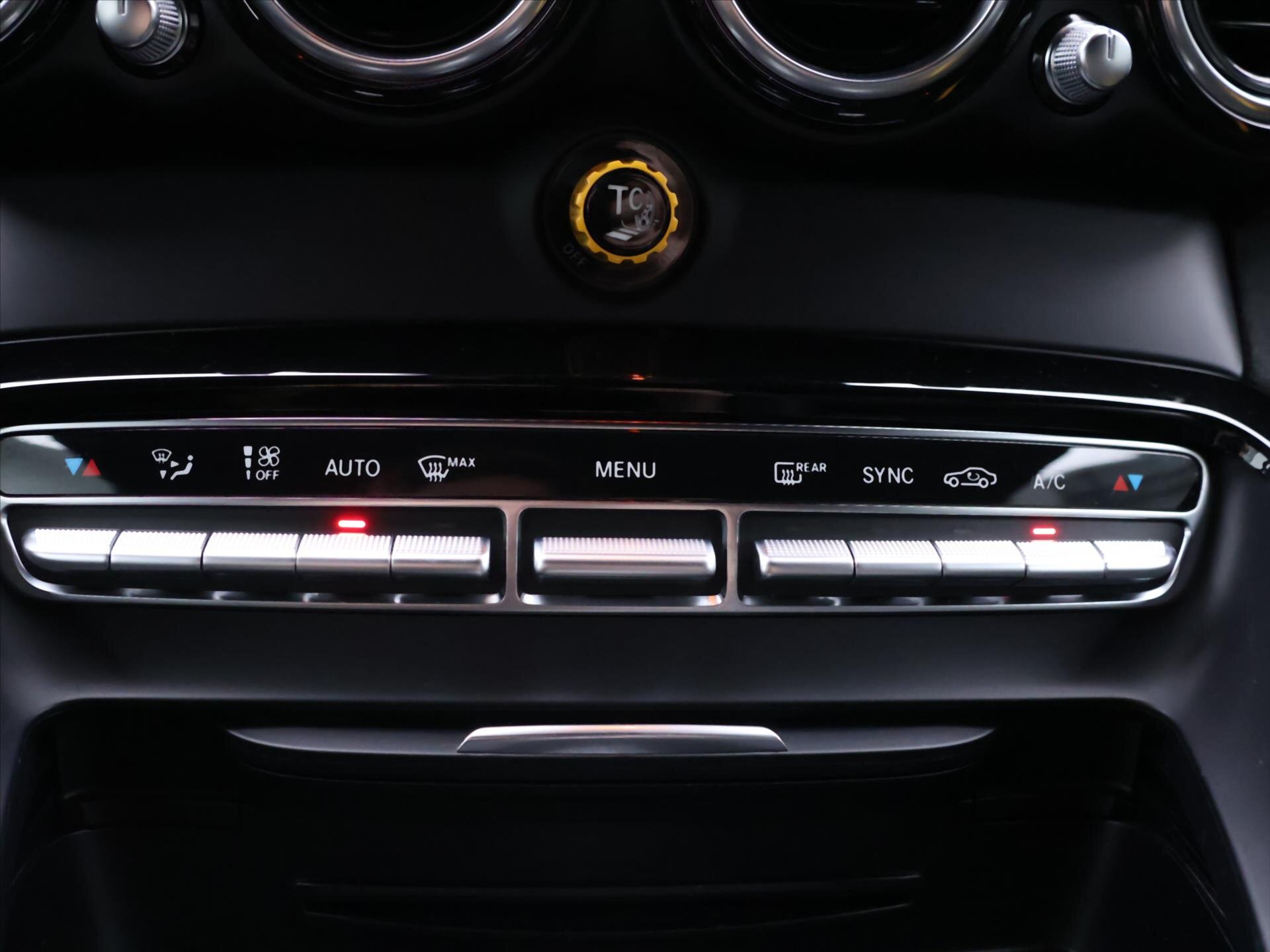 Mercedes-Benz AMG GT Kupé 4,0 l 430 kw