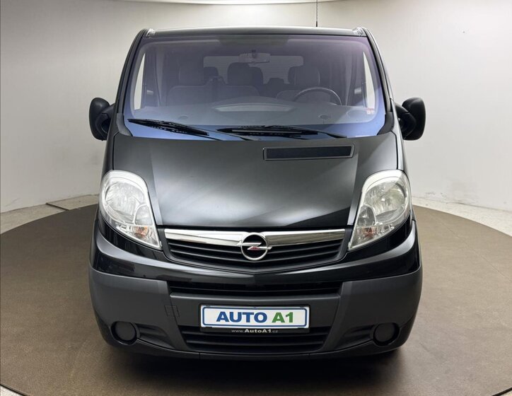 Opel Vivaro Kombi 2,0 l 84 kw