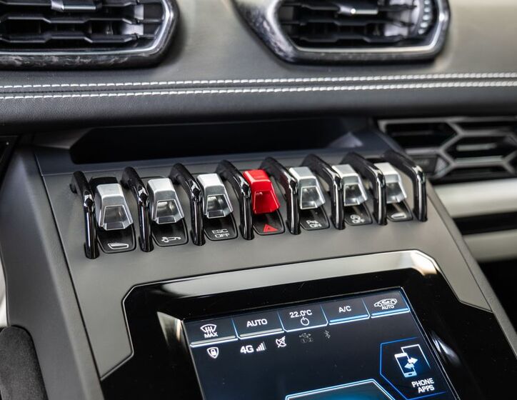 Lamborghini Huracán 11