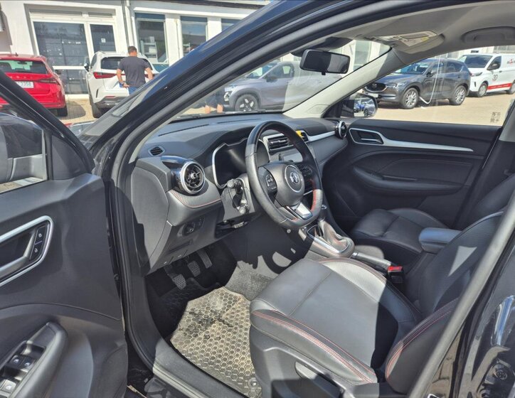 MG ZS Hatchback 1,5 l 78 kw