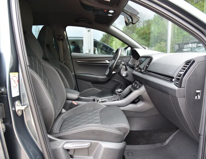 Škoda Karoq SUV / Terénní 1,5 l 110 kw