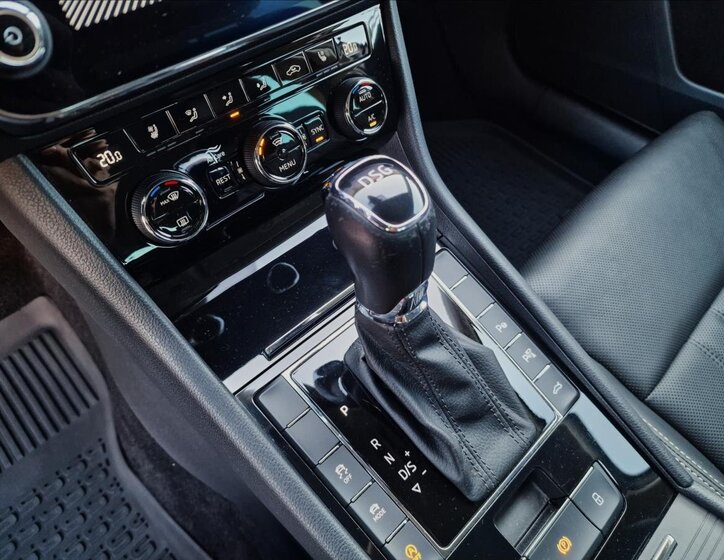 Škoda Superb Kombi 2,0 l 147 kw