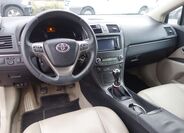 Toyota Avensis 24